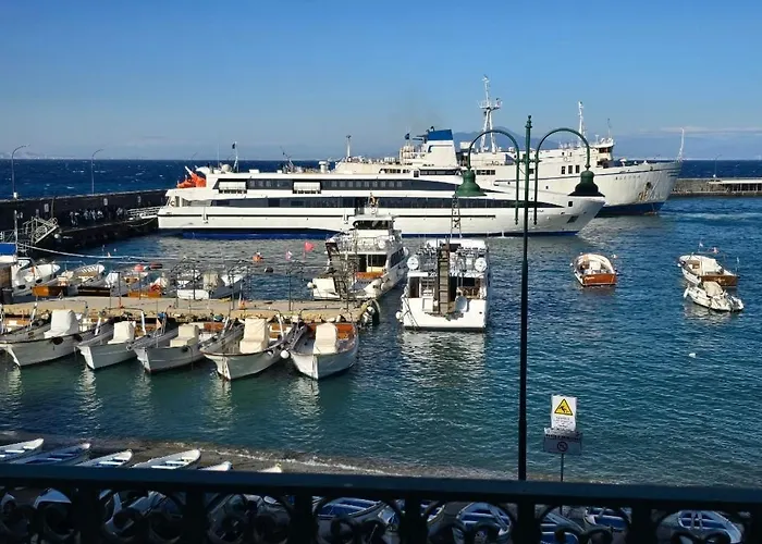 Capri Aquarium Family - Vacation Home